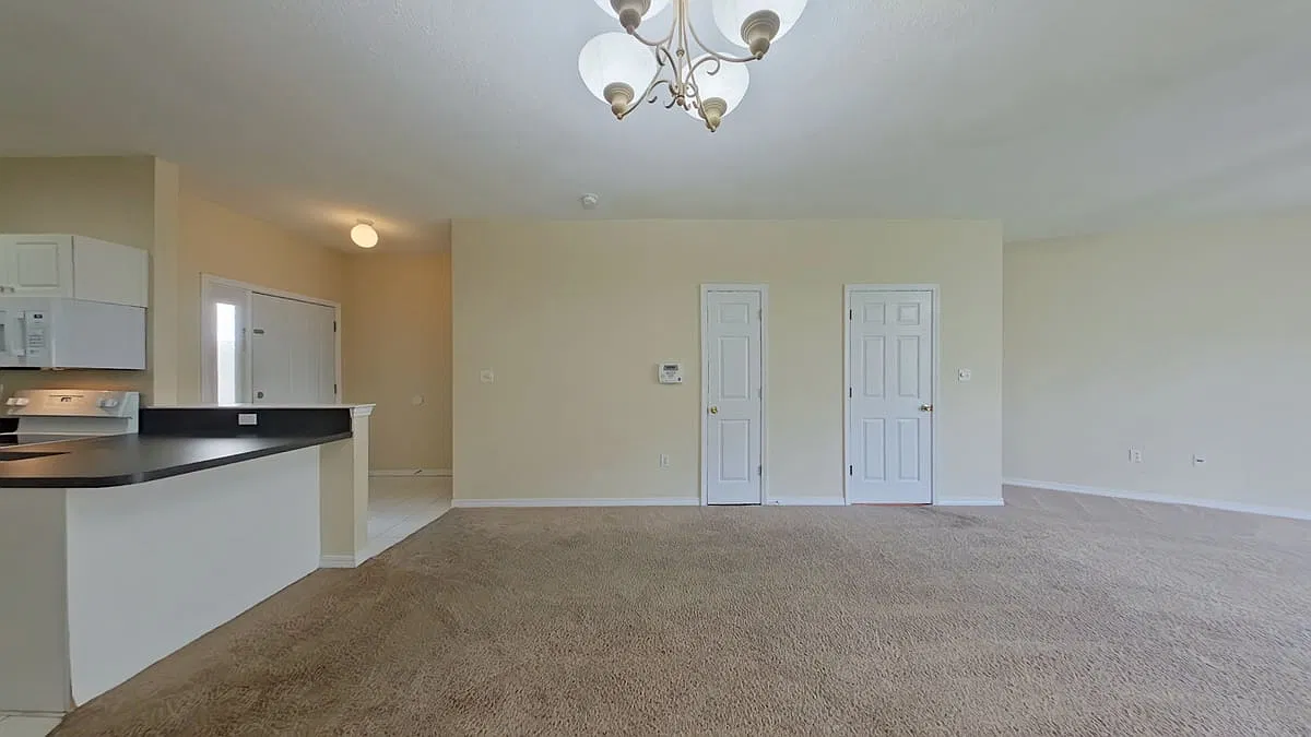 7244 Grimms Landing — Photo 4