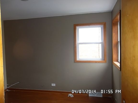 5th image of 10313 S Avenue O