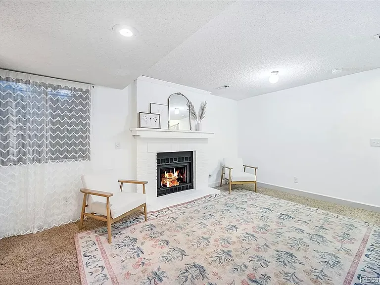 16275 Beauty Bush Pl — Photo 19