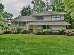 659 Soldier Hill Rd, Oradell, NJ 07649