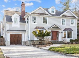 87 Woodland Park Dr, Tenafly, NJ 07670