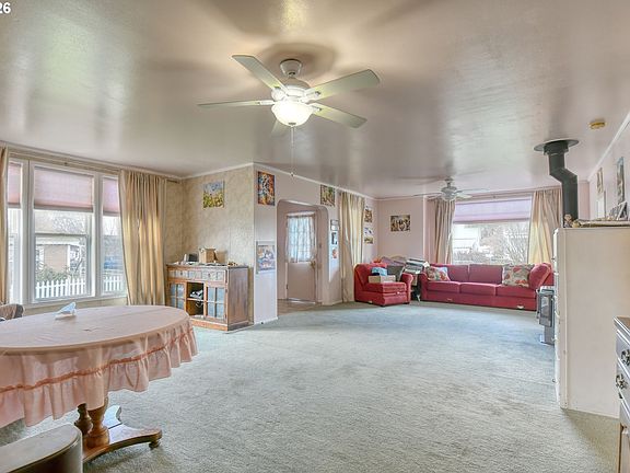 5th image of 554 W High St