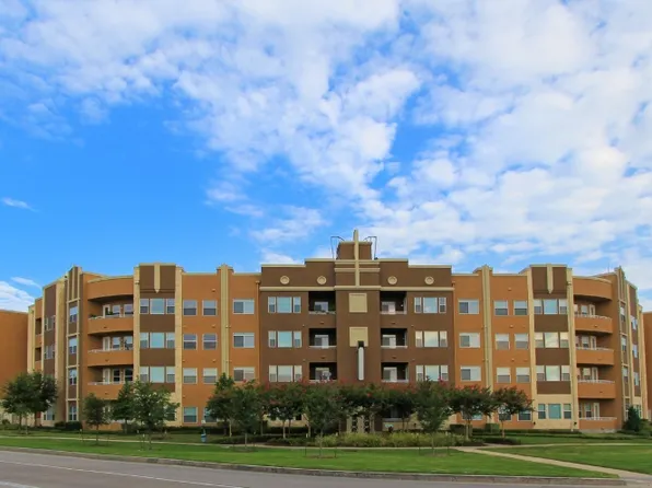 Delante Apartments