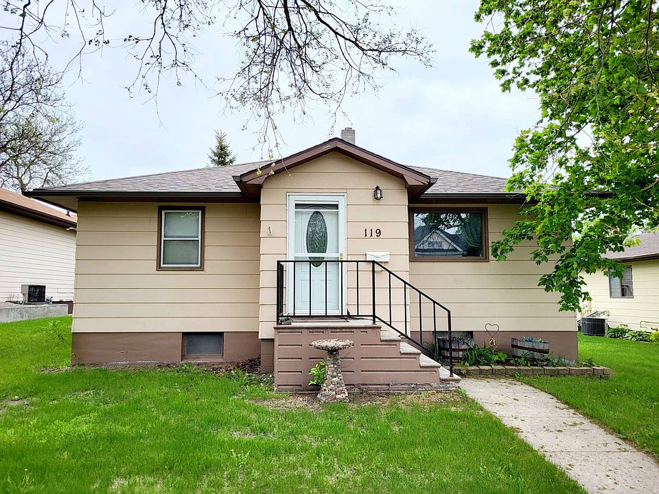 119 W 1st Ave, Flandreau, SD 57028 MLS 11211780 Zillow