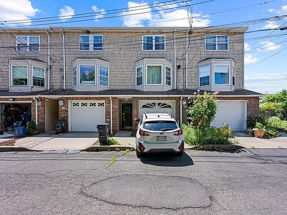 2nd image of 34 Francine Ln
