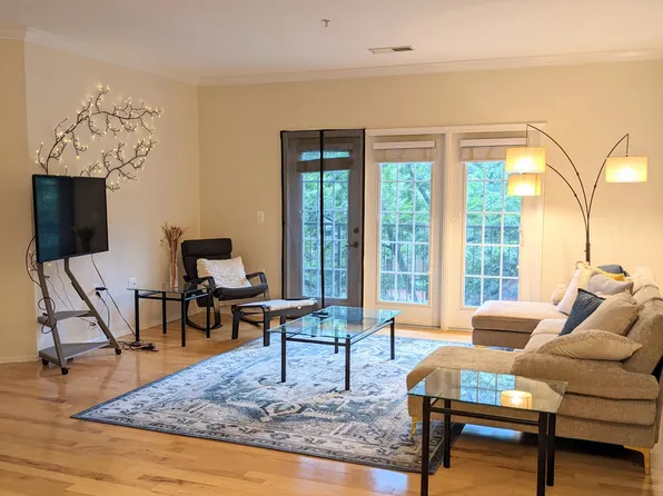 11750 Old Georgetown Rd APT 2234, North Bethesda, MD 20852