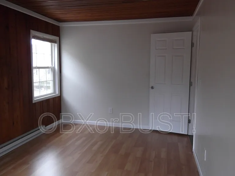 2025 Franklin St #B — Photo 6