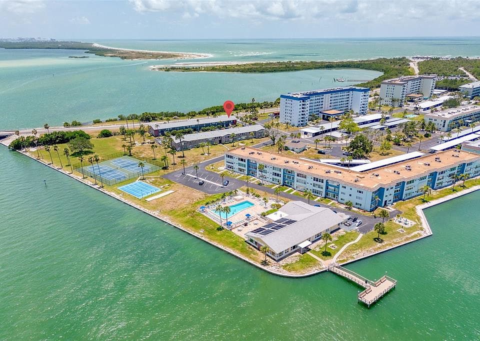 1st image of 2 Causeway Blvd APT 102