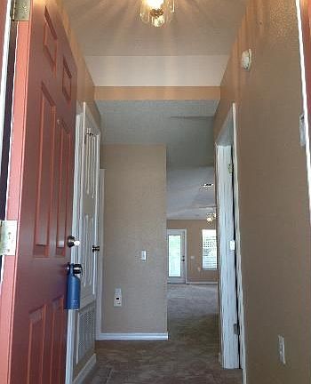 3rd image of 4040 Glenway Dr