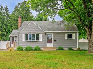 2 Magnolia Dr, Enfield, CT 06082