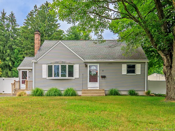 2 Magnolia Drive, Enfield, CT 06082