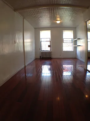 Rented by Nest Seekers International | media 5