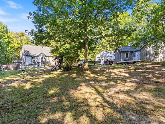 4th image of 779 Shapleigh Corner Road