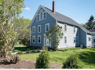 22 Mountain St, Camden, ME 04843