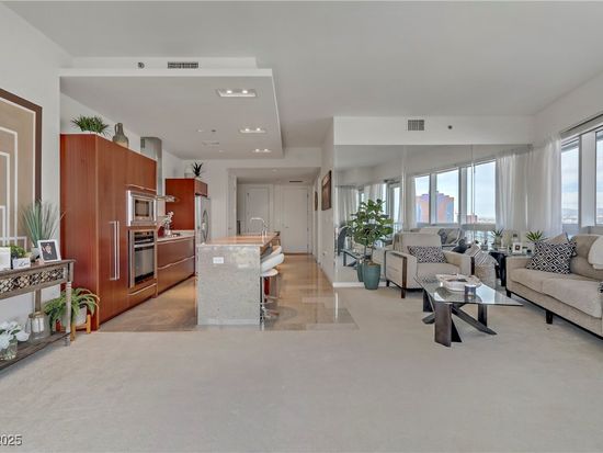 4471 Dean Martin Dr Unit 2000, Paradise, NV 89103