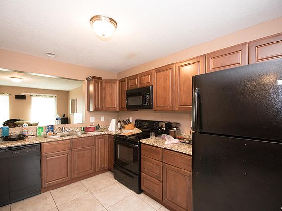 5th image of 184 W Finlay Dr