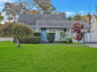 60 Kime Ave, North Babylon, NY 11703