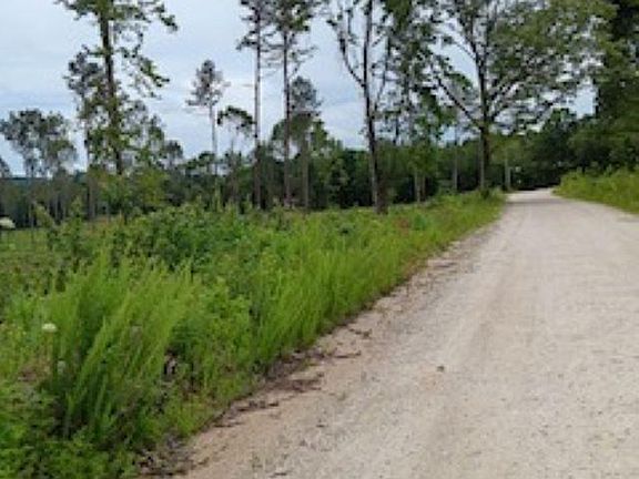 5th image of 18 County Road 91