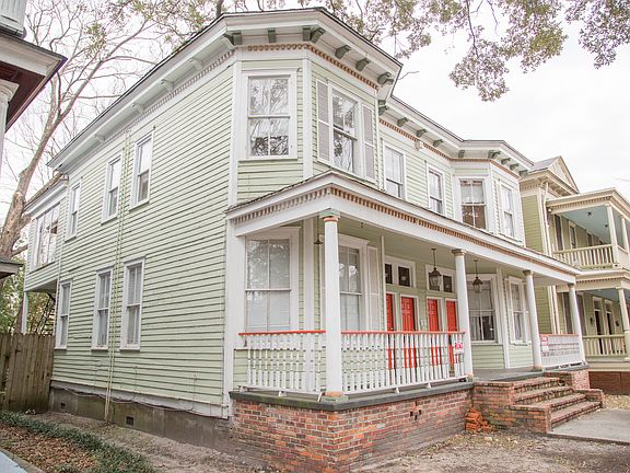3rd image of 518 E Waldburg St