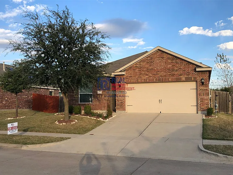 1116 Flatwater Trl — Photo 24