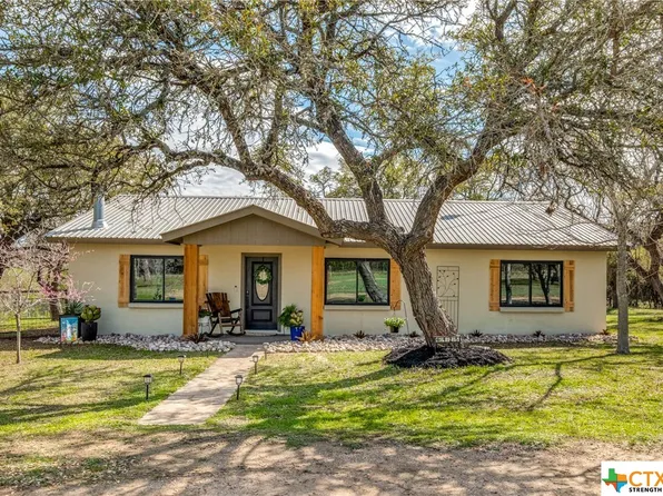 6425 County Road 330, Bertram, TX 78605