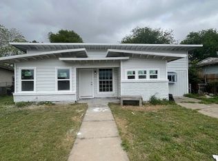 1601 Cambridge Dr, Corpus Christi, TX 78415