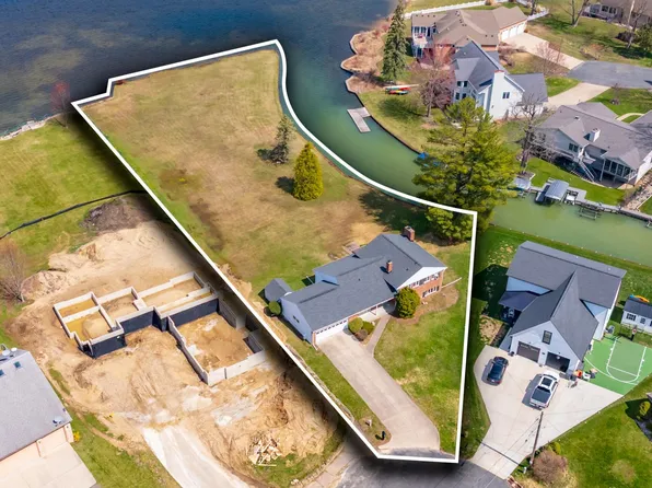 1333 Panama St, Portage, MI 49002