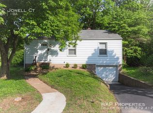 22 Jonell Ct, Saint Louis, MO 63114