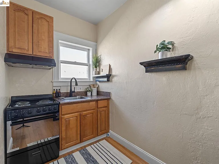 1715 Sonoma Blvd #310 — Photo 8