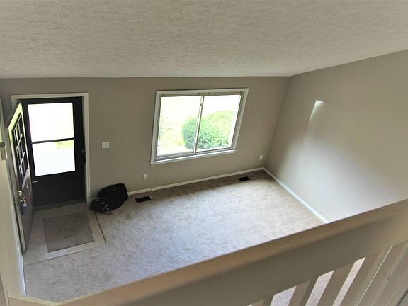 High Ceiling Great Room