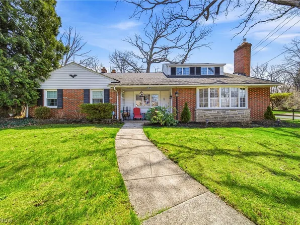 25301 Wolf Rd, Bay Village, OH 44140