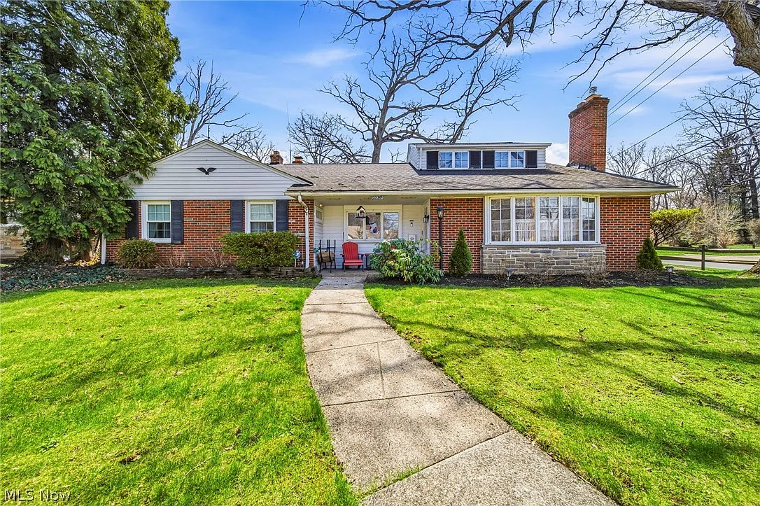 25301 Wolf Rd photo 1