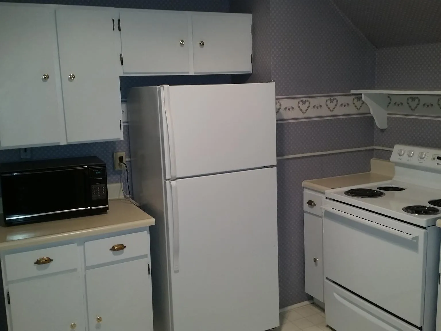 1 bed, 860 sqft, $1,395 — Photo 3