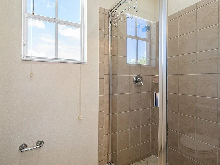 3381 Lago De Talavera — Photo 51