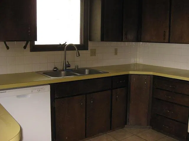 2 bed, 1258 sqft, $1,395 — Photo 4