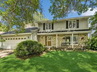 10738 Zopfi Way E, Maple Grove, MN 55369