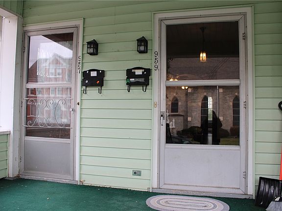 2nd image of 957-959 Liberty St