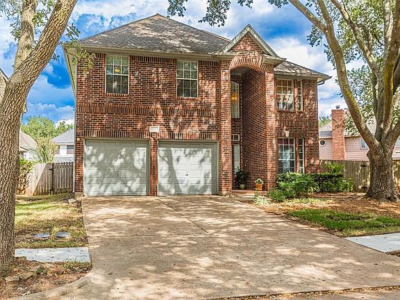 3rd image of 3123 Waters Way Dr