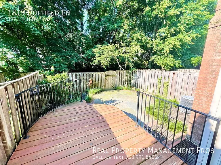 1819 Duffield Ln — Photo 22