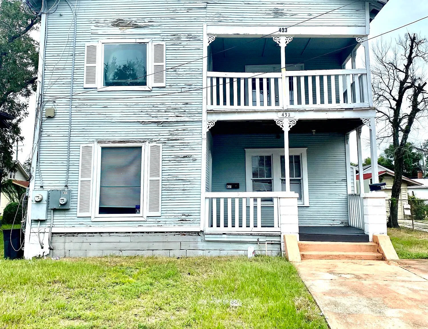2 bed, 1.0 bath, 994 sqft, $1,200 — Photo 2