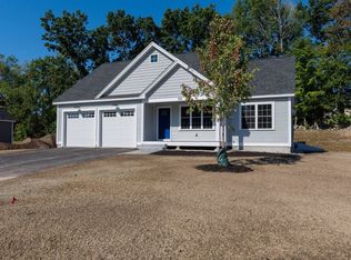71 Wilderness Dr #TOWNHOUSE E, Nashua, NH 03062