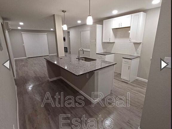3rd image of 6741 Dublin Loop W Unit C