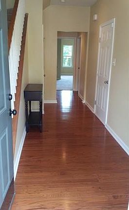 3rd image of 8069 Belton Cir #8069