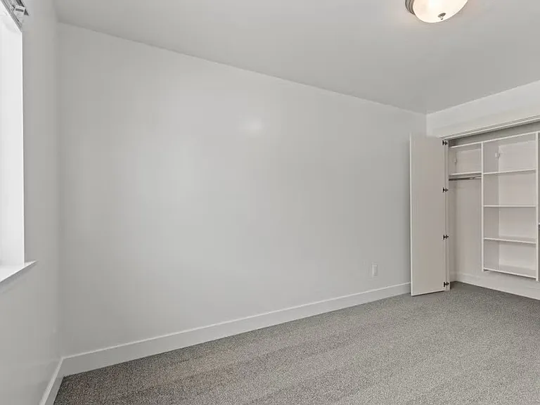 3331 S 1010 W — Photo 8