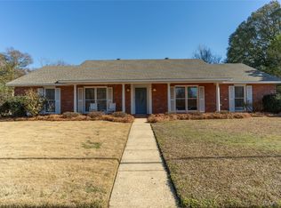 534 Grove Park Dr, Montgomery, AL 36109