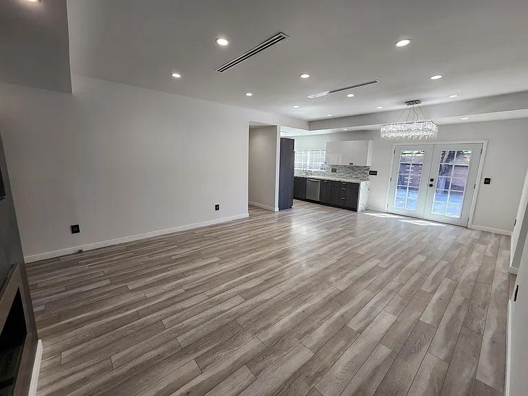7773 Cherrystone Ave — Photo 2