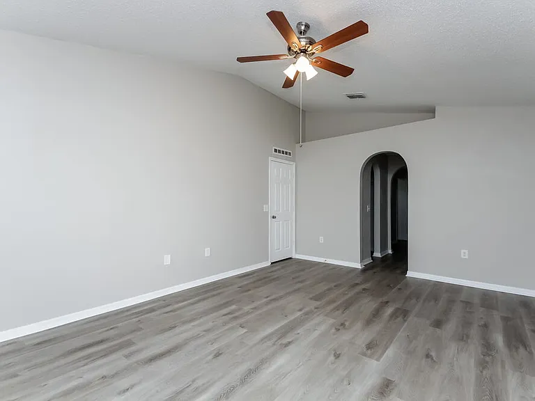 2790 Woodland Creek Loop — Photo 9