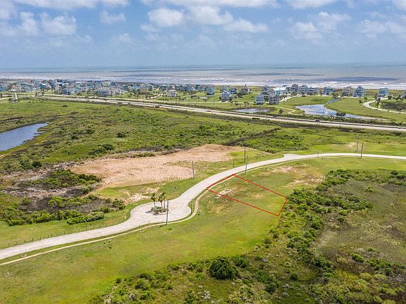 3rd image of 25806 Bay Breeze Dr