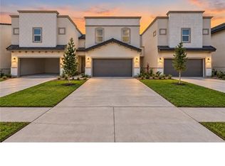 2206 Corales St, Mission, TX 78573