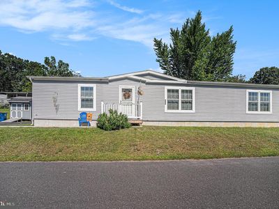 906 Lakeview Dr, Green Lane, PA, 18054